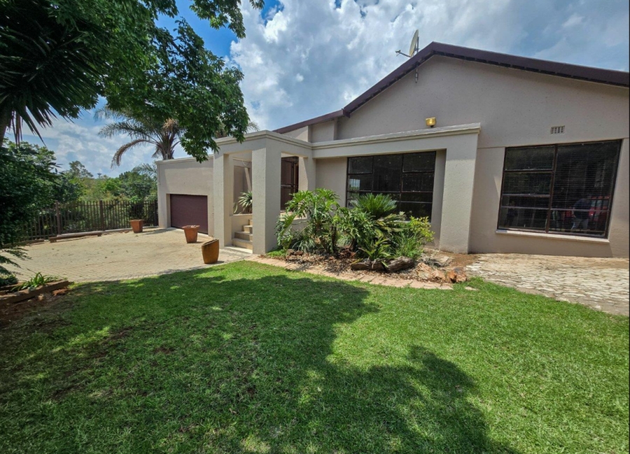 3 Bedroom Property for Sale in Noordheuwel Gauteng