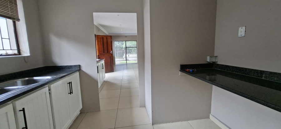 3 Bedroom Property for Sale in Noordheuwel Gauteng