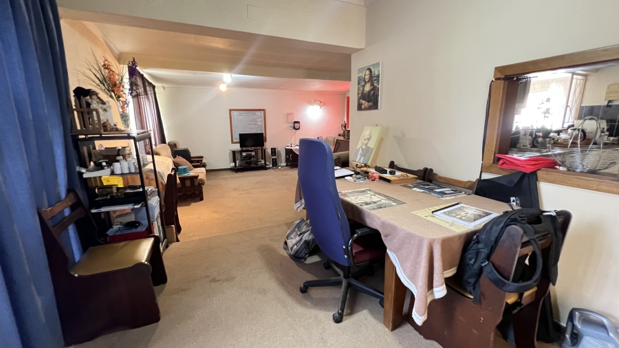 3 Bedroom Property for Sale in Greenhills Gauteng