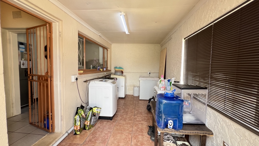 3 Bedroom Property for Sale in Greenhills Gauteng