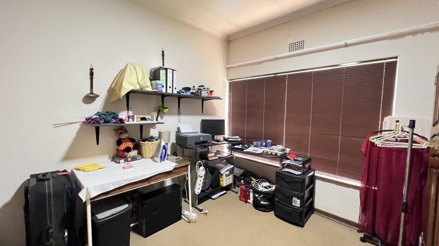 3 Bedroom Property for Sale in Greenhills Gauteng