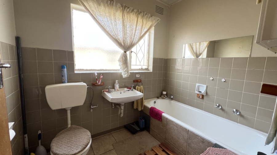 3 Bedroom Property for Sale in Greenhills Gauteng