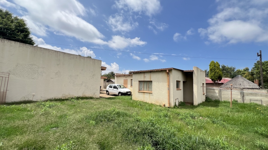 3 Bedroom Property for Sale in Greenhills Gauteng