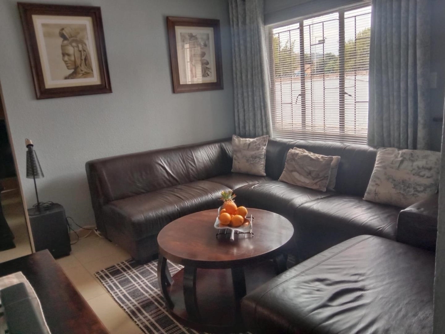 To Let 2 Bedroom Property for Rent in Elandspoort Gauteng