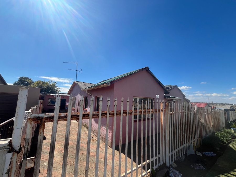 3 Bedroom Property for Sale in Reigerpark Gauteng