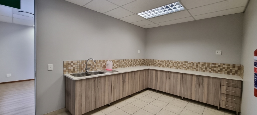 To Let commercial Property for Rent in Louwlardia Gauteng