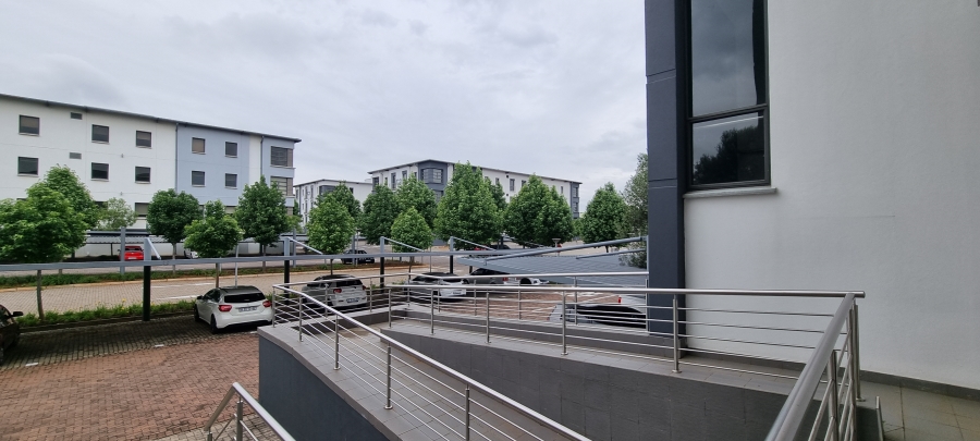 To Let commercial Property for Rent in Louwlardia Gauteng