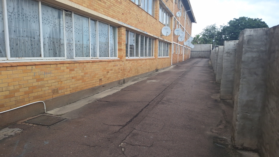 2 Bedroom Property for Sale in Gezina Gauteng