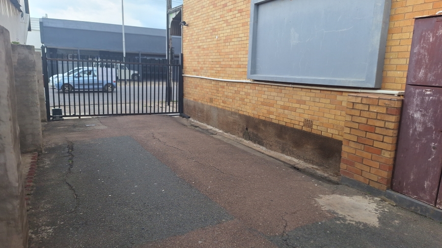 2 Bedroom Property for Sale in Gezina Gauteng