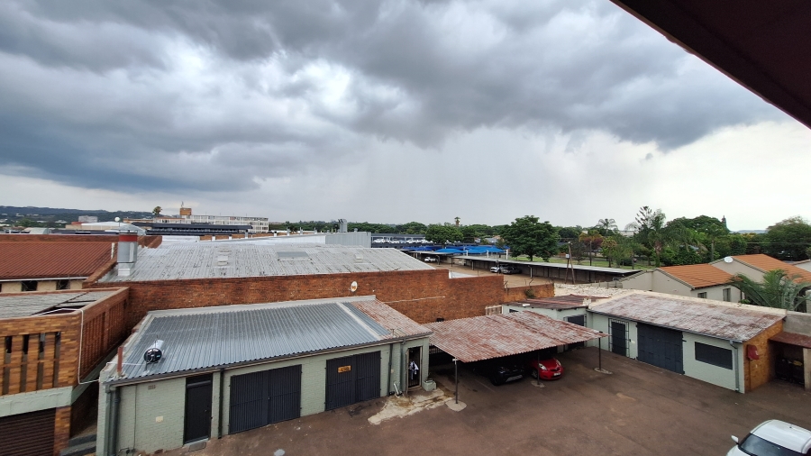 2 Bedroom Property for Sale in Gezina Gauteng