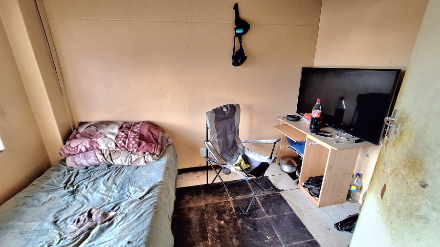 2 Bedroom Property for Sale in Gezina Gauteng