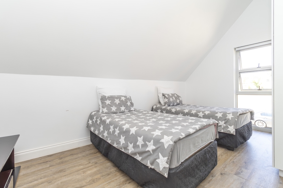 3 Bedroom Property for Sale in Nietgedacht Gauteng