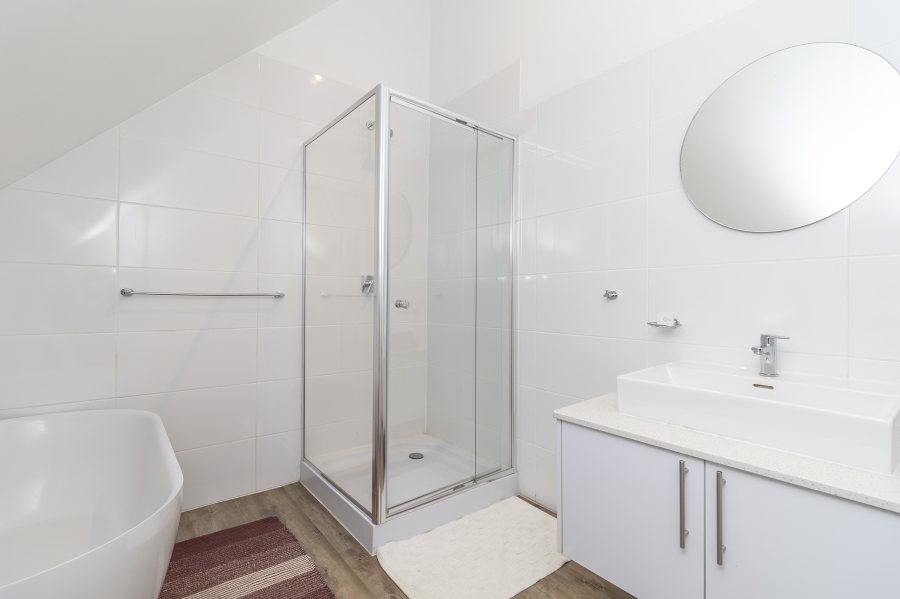 3 Bedroom Property for Sale in Nietgedacht Gauteng