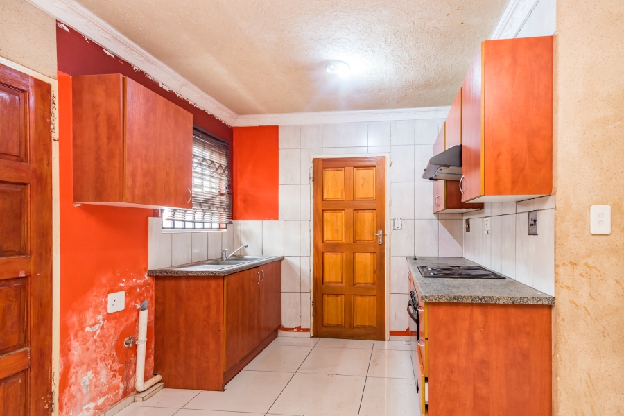 3 Bedroom Property for Sale in Protea Glen Gauteng