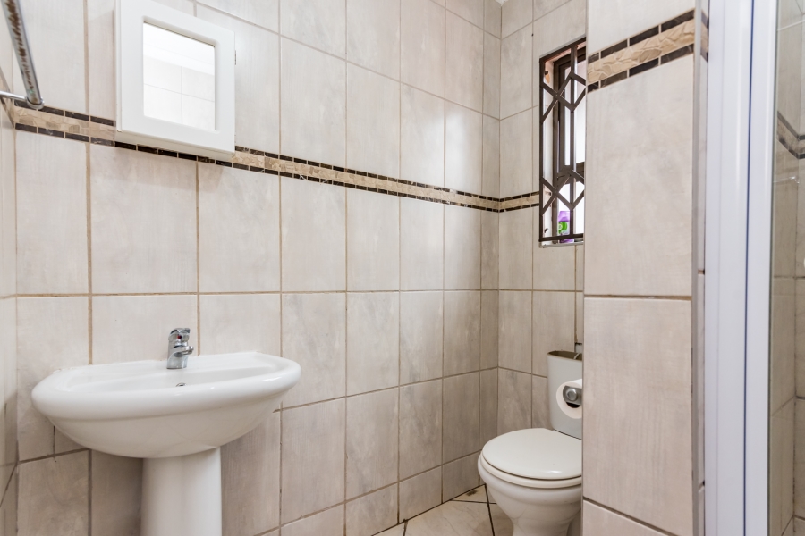 3 Bedroom Property for Sale in Protea Glen Gauteng