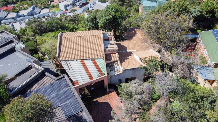 5 Bedroom Property for Sale in Glenvista Gauteng