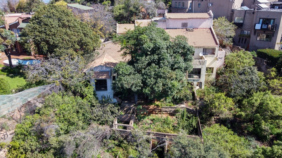 5 Bedroom Property for Sale in Glenvista Gauteng