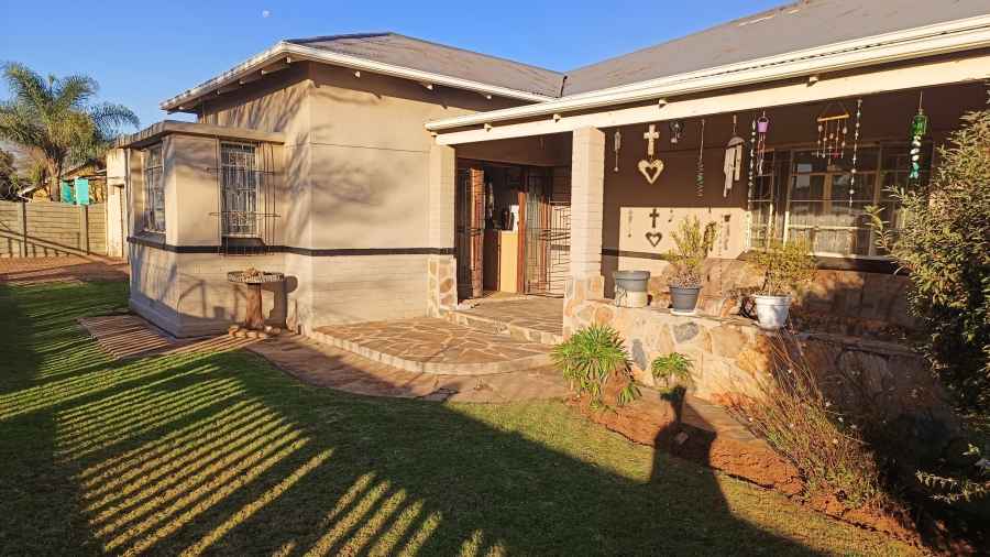 3 Bedroom Property for Sale in Brakpan Central Gauteng