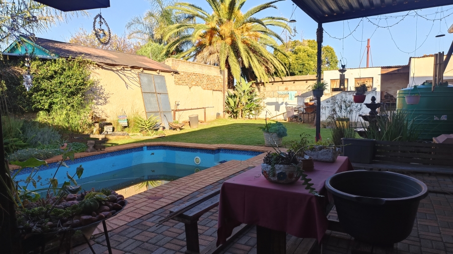 3 Bedroom Property for Sale in Brakpan Central Gauteng
