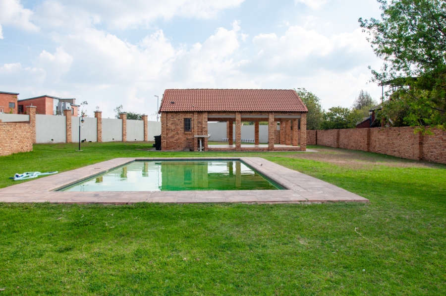 2 Bedroom Property for Sale in Sagewood Gauteng