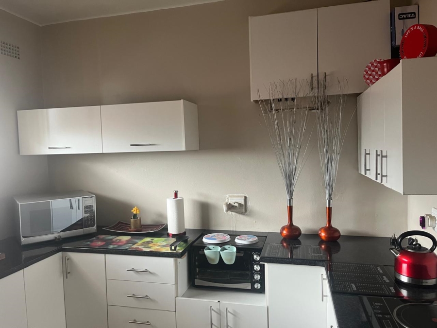 1 Bedroom Property for Sale in Lambton Gauteng