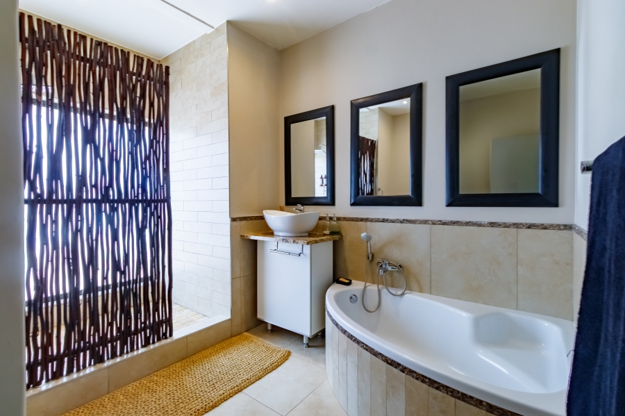 4 Bedroom Property for Sale in Midlands Estate Gauteng