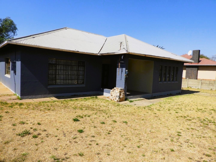2 Bedroom Property for Sale in Peacehaven Gauteng