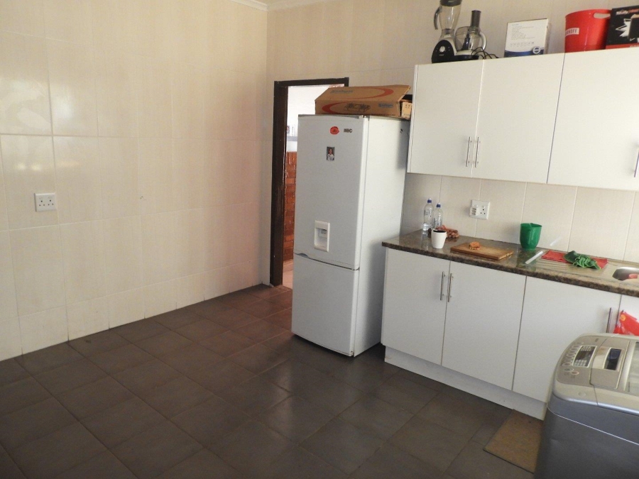 2 Bedroom Property for Sale in Peacehaven Gauteng