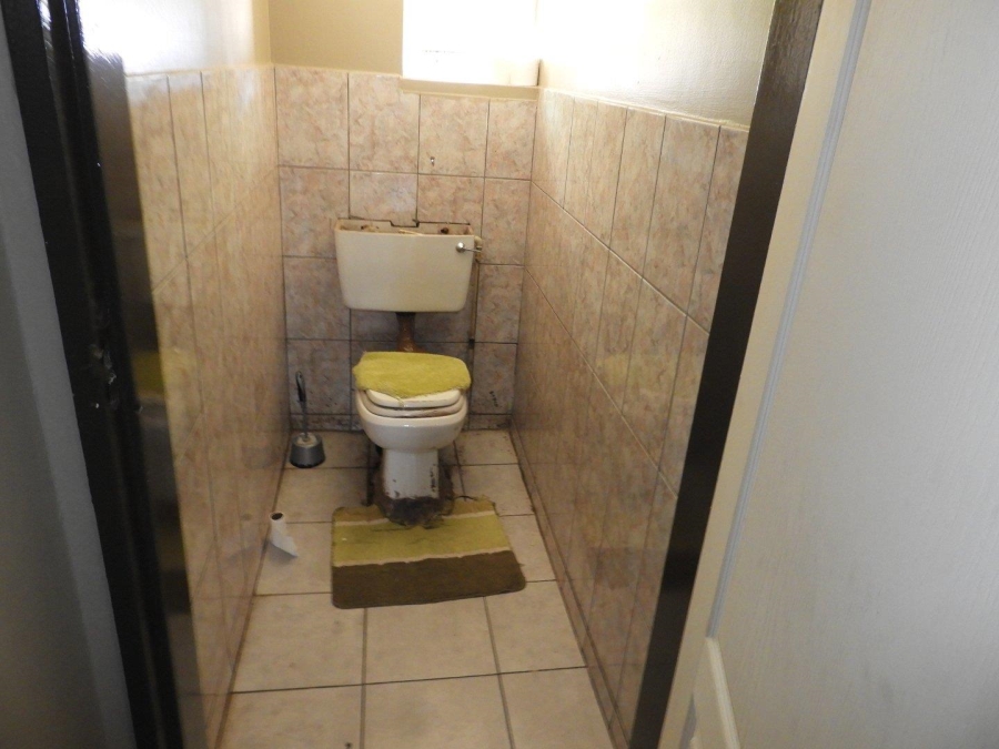 2 Bedroom Property for Sale in Peacehaven Gauteng