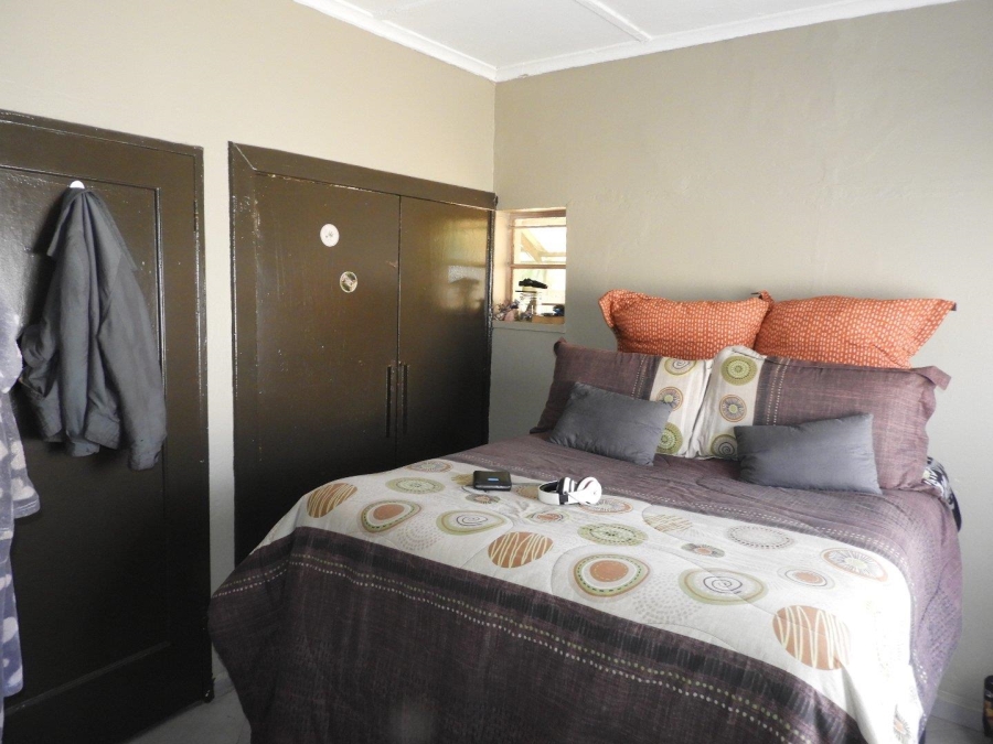 2 Bedroom Property for Sale in Peacehaven Gauteng