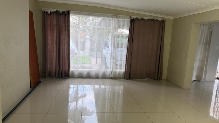 To Let 1 Bedroom Property for Rent in Edendale Gauteng