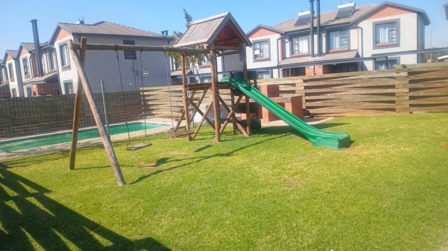 3 Bedroom Property for Sale in Terenure Gauteng