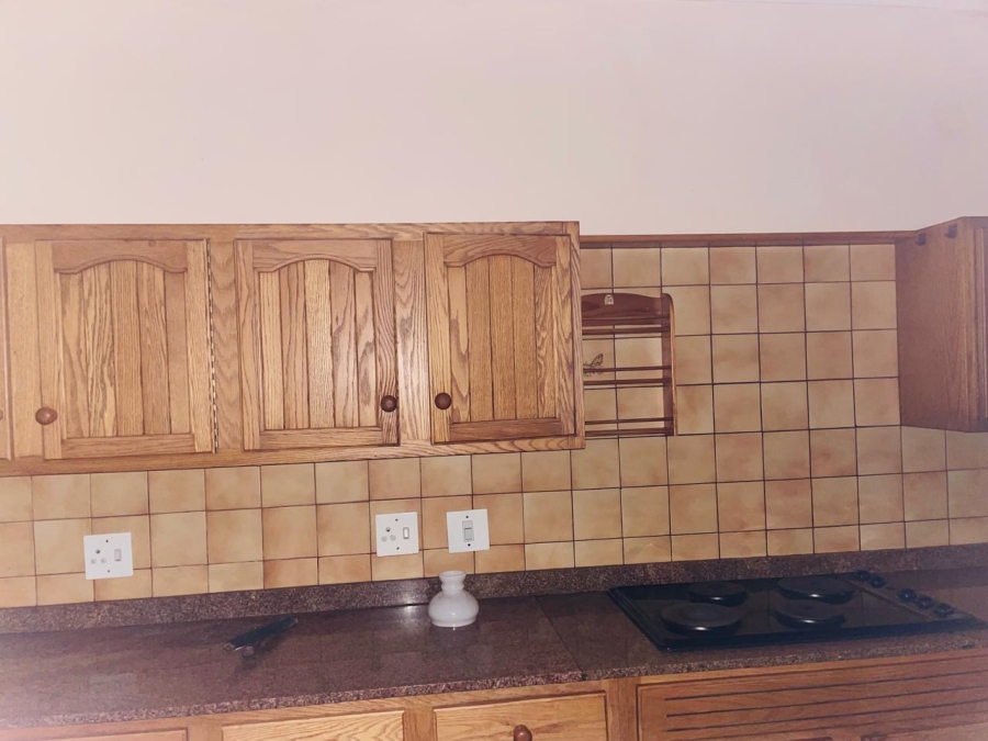 To Let 3 Bedroom Property for Rent in Glen Austin Gauteng