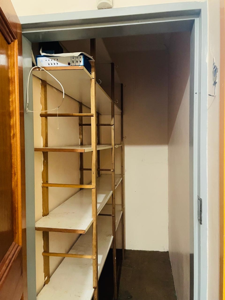 To Let 3 Bedroom Property for Rent in Glen Austin Gauteng