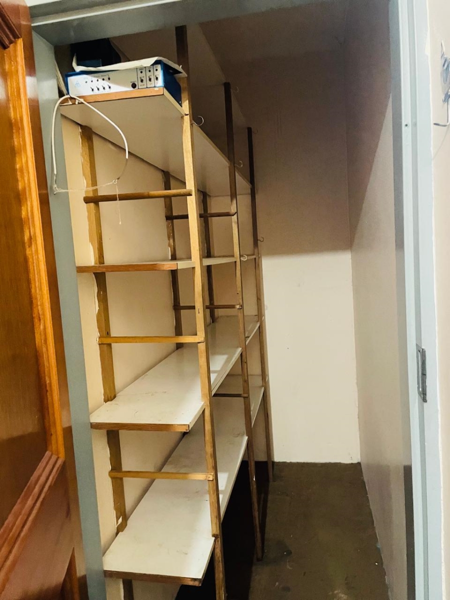 To Let 3 Bedroom Property for Rent in Glen Austin Gauteng