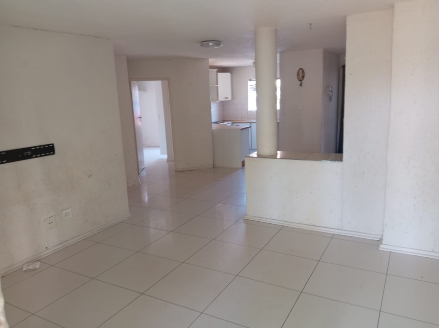 2 Bedroom Property for Sale in Vorna Valley Gauteng