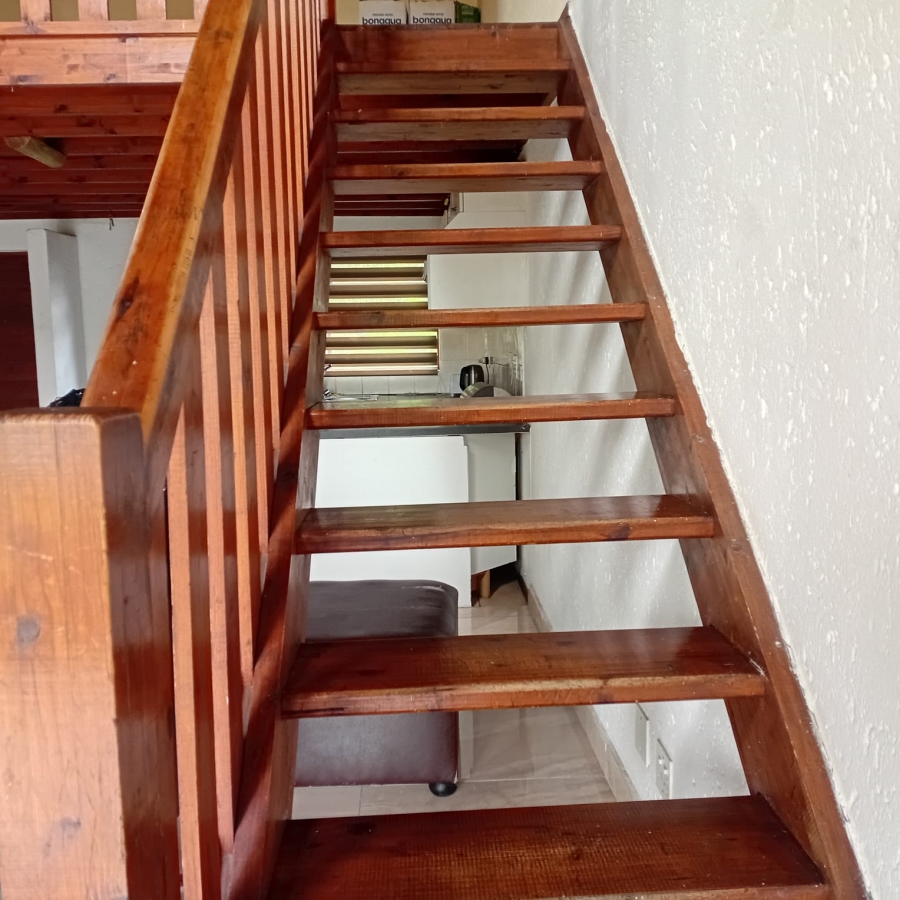 2 Bedroom Property for Sale in Sunninghill Gauteng