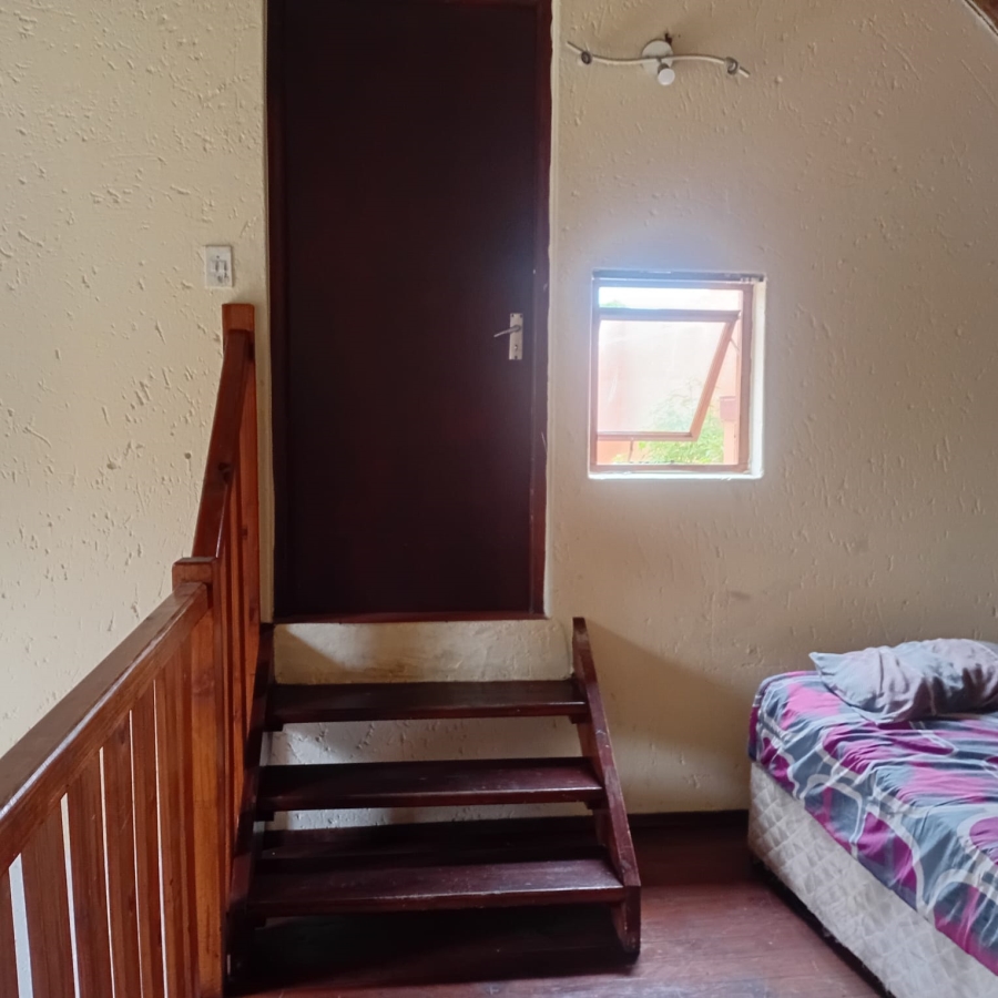 2 Bedroom Property for Sale in Sunninghill Gauteng