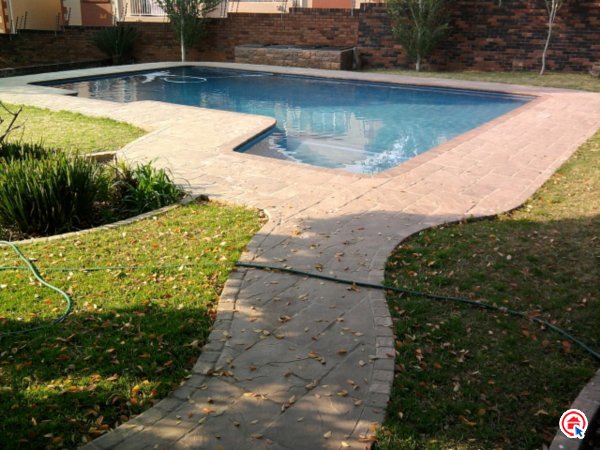 2 Bedroom Property for Sale in Buccleuch Gauteng