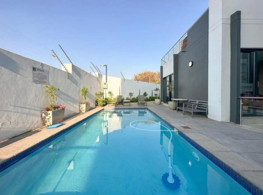 To Let 2 Bedroom Property for Rent in Carlswald Gauteng