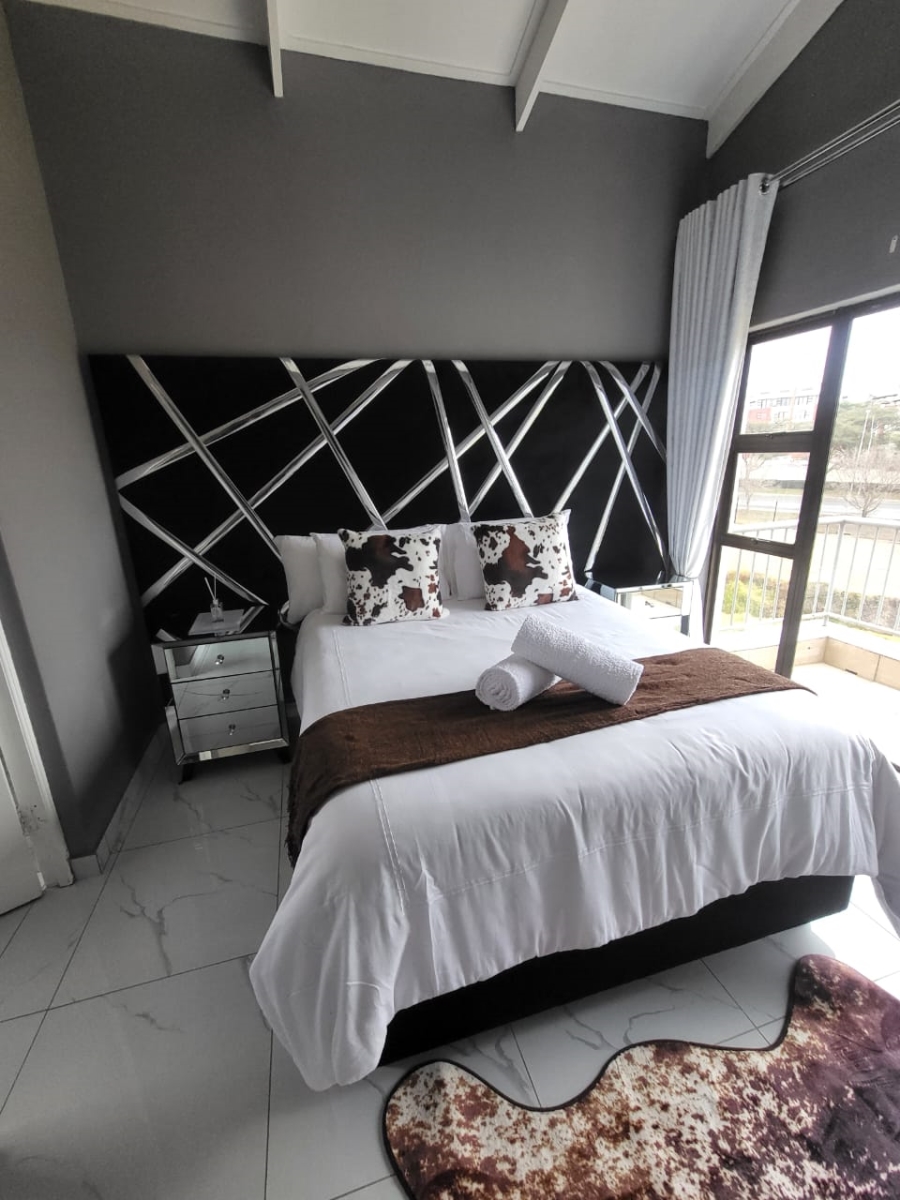 To Let 3 Bedroom Property for Rent in Greenstone Hill Gauteng