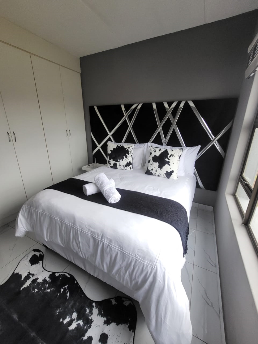 To Let 3 Bedroom Property for Rent in Greenstone Hill Gauteng