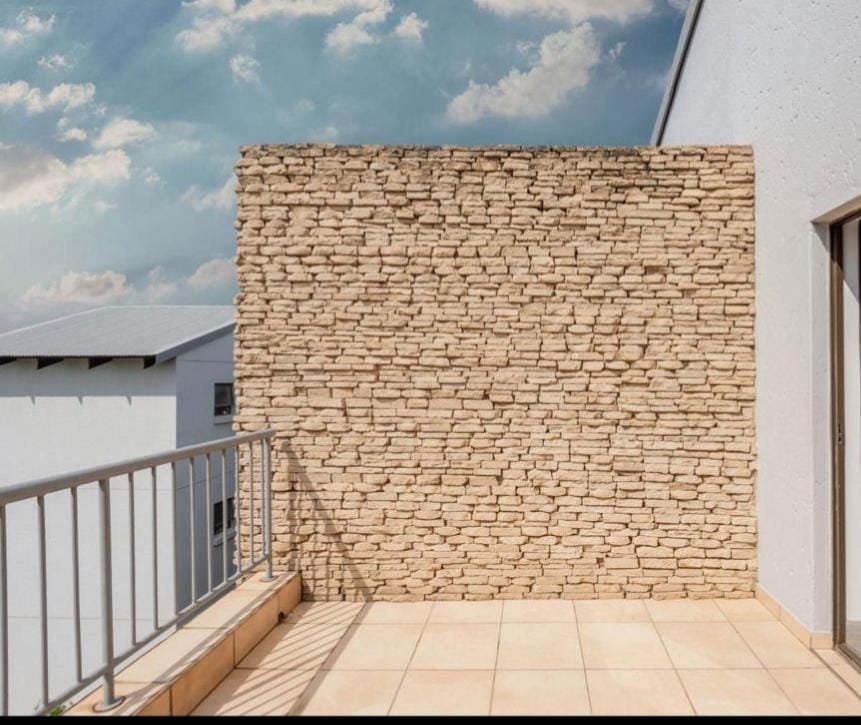 To Let 3 Bedroom Property for Rent in Greenstone Hill Gauteng