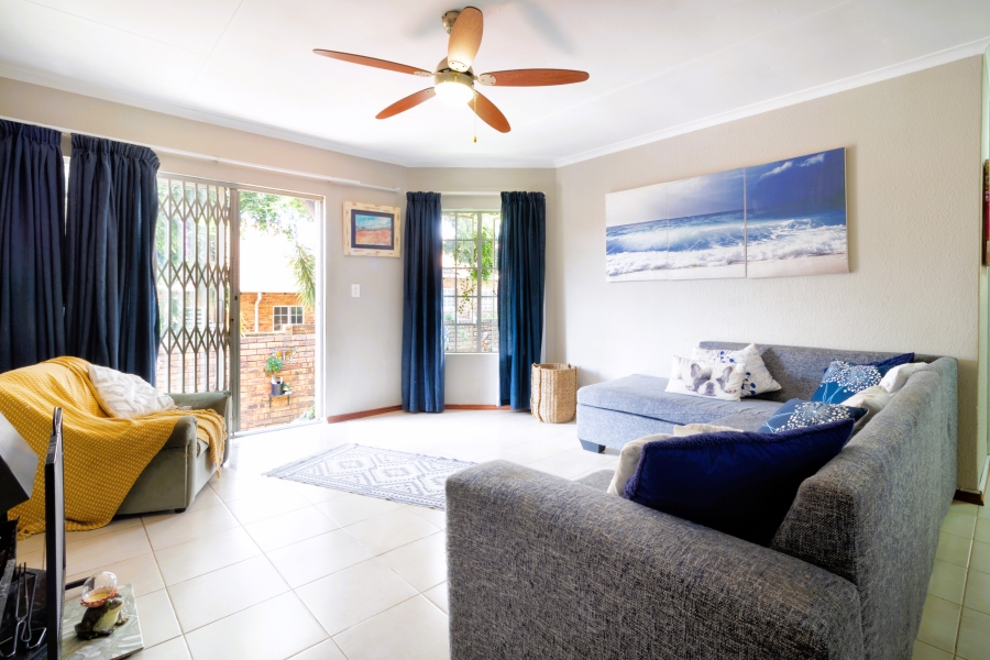 2 Bedroom Property for Sale in Wilgeheuwel Gauteng