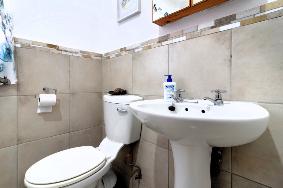 2 Bedroom Property for Sale in Wilgeheuwel Gauteng