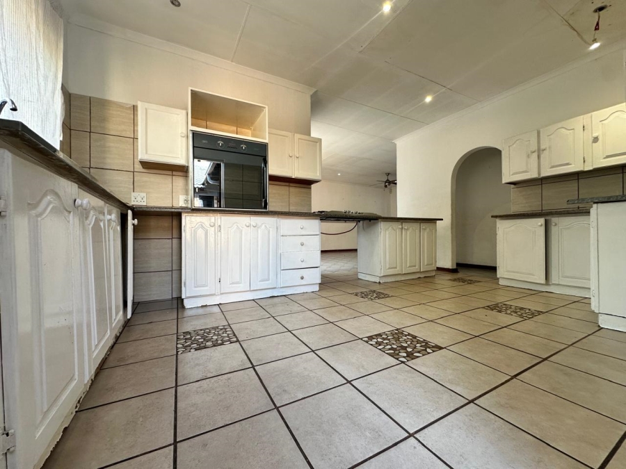 To Let 3 Bedroom Property for Rent in The Reeds Gauteng