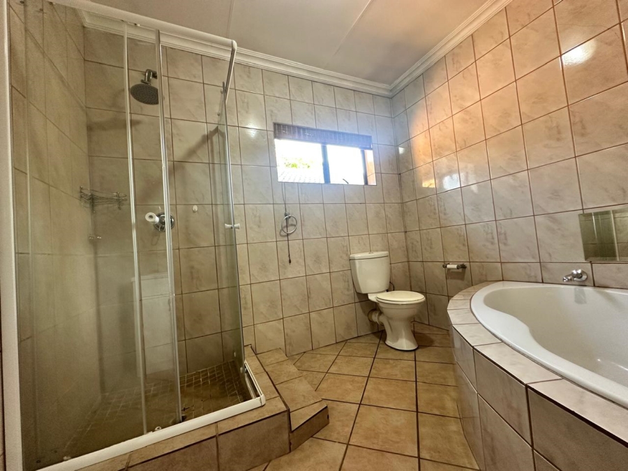 To Let 3 Bedroom Property for Rent in The Reeds Gauteng