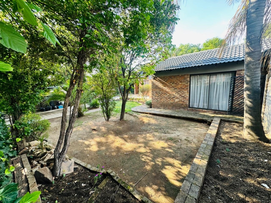 To Let 3 Bedroom Property for Rent in The Reeds Gauteng