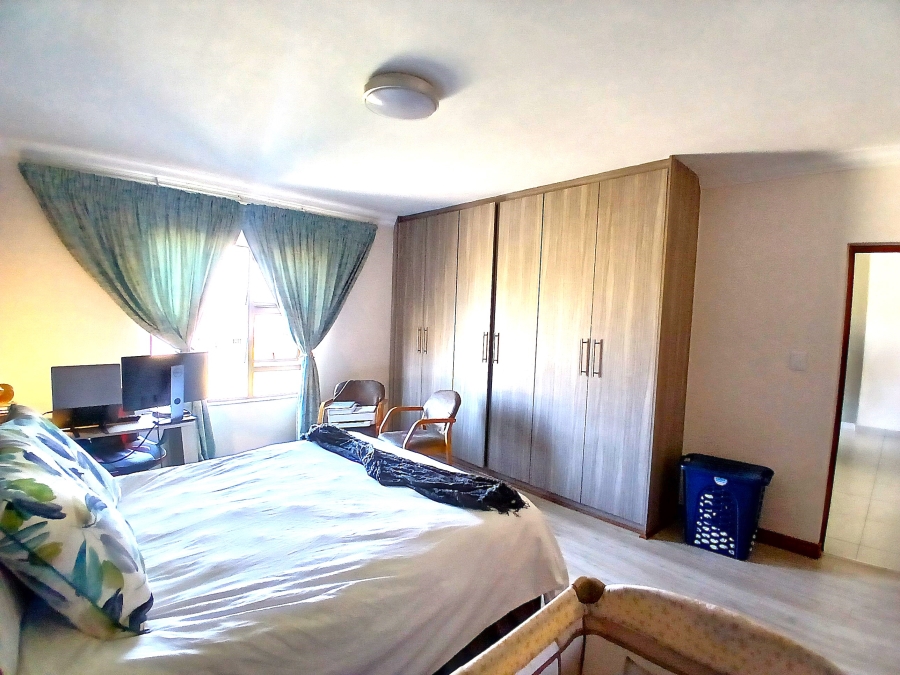 2 Bedroom Property for Sale in Blue Valley Golf Estate Gauteng