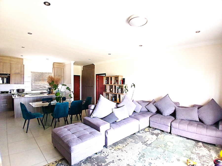 2 Bedroom Property for Sale in Blue Valley Golf Estate Gauteng